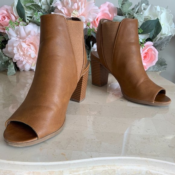 Call It Spring - Picture 1 of 9